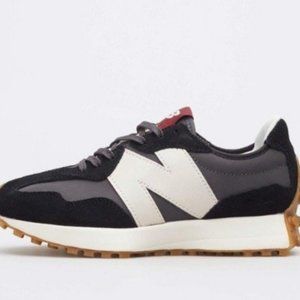 New Balance 327